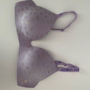 Victoria secret wireless bra